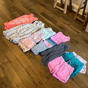 Bundle of 27 Tea Collection and Mini Boden Girls Size 10.